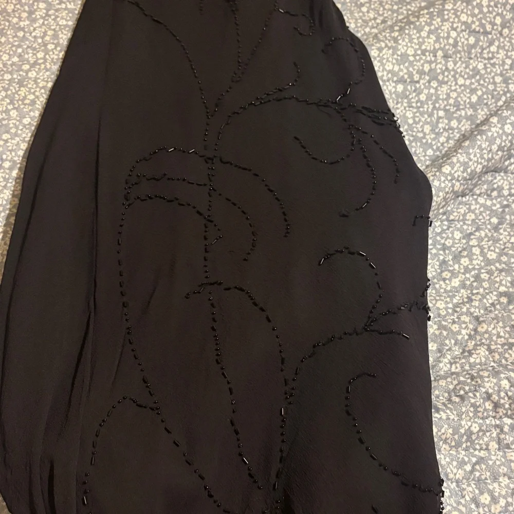 Stunning Vintage Silk Women's Dress - Picture 3 of 9
